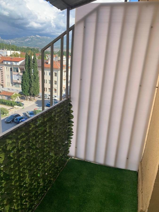 Apartman Daca Podgorica Exterior foto
