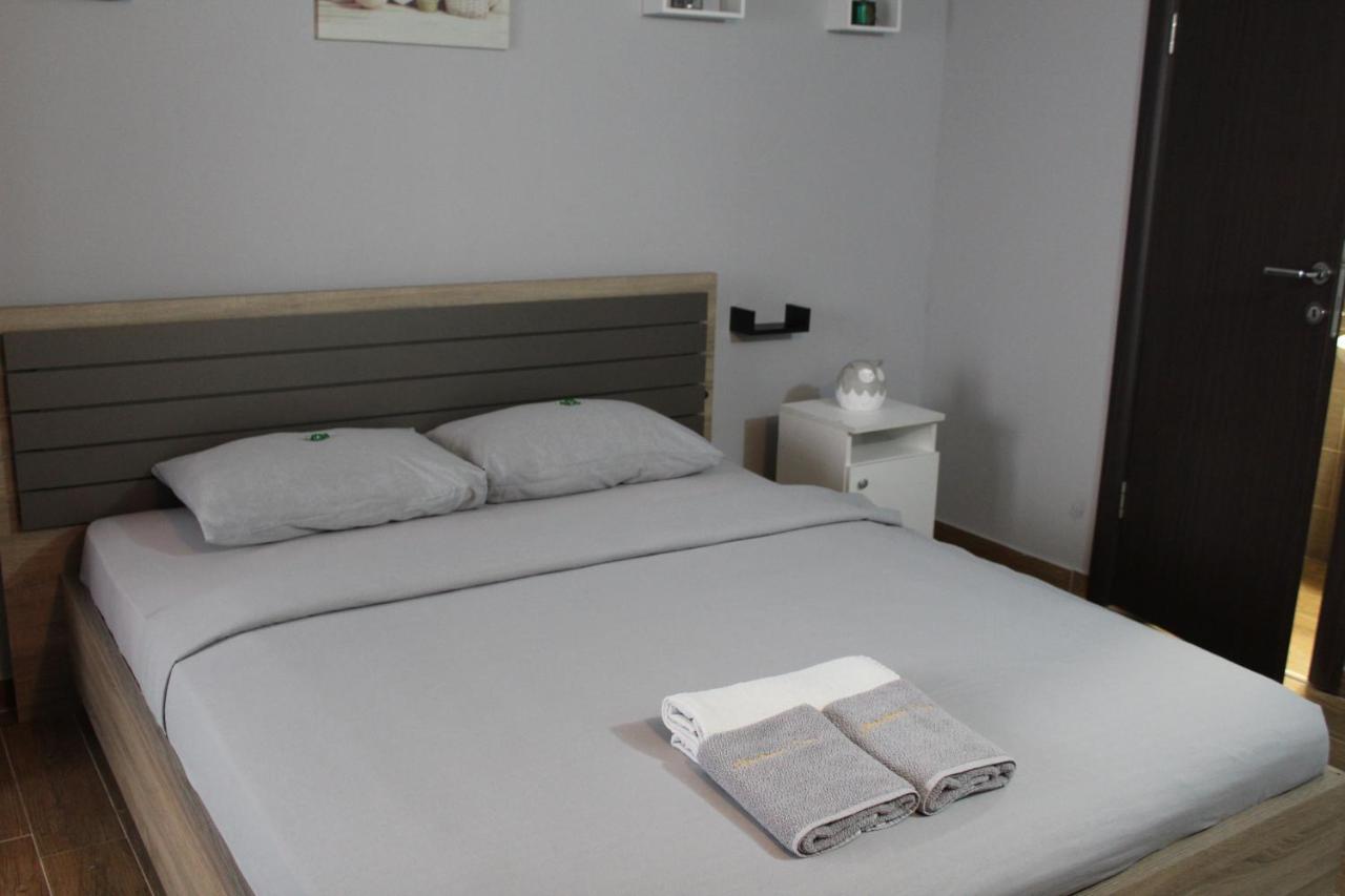 Apartman Daca Podgorica Exterior foto